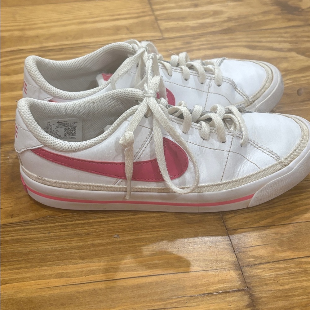 Nike Court Legacy Sneakers White & Laser Fuchsia Pink Swoosh Size 4Y - Picture 5 of 6